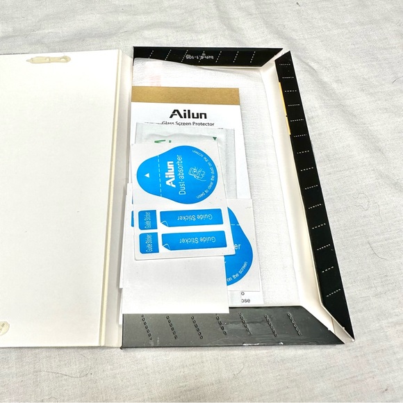 Ailun Screen Protector for iPhone XR/11 2 PROTECTORS ONLY - Picture 2 of 3